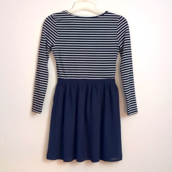 The Children's Place Dress Girls size 10/12 - Picture 3 of 6